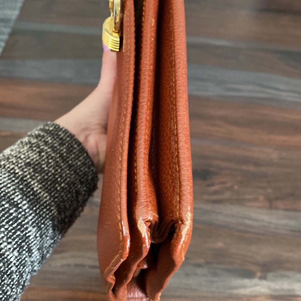 Mika Schon leather bag - Upcycled - Picture 9 of 9